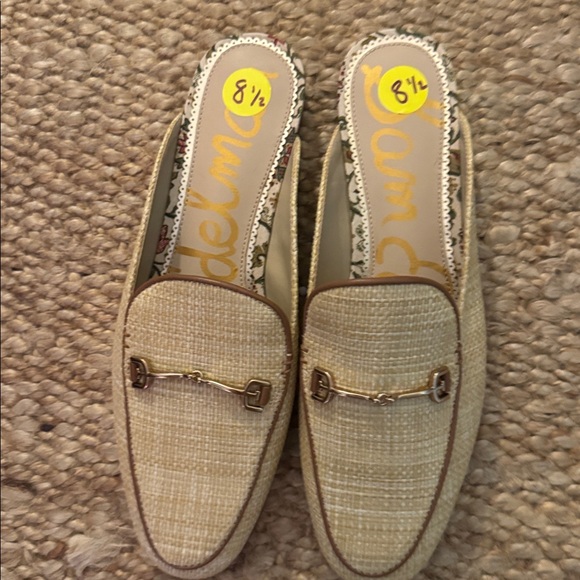 Sam Elderman Loafers with Textured Slip-On Design. New no box - Picture 5 of 8
